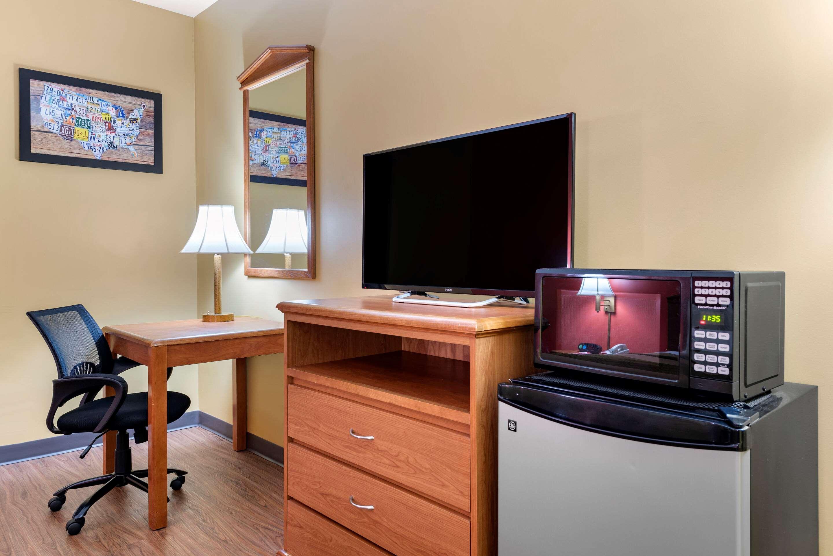 Econo Lodge Louisville Airport Kültér fotó